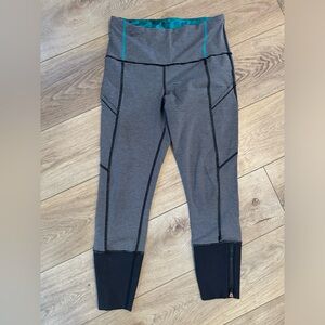 Lululemon stripped leggings